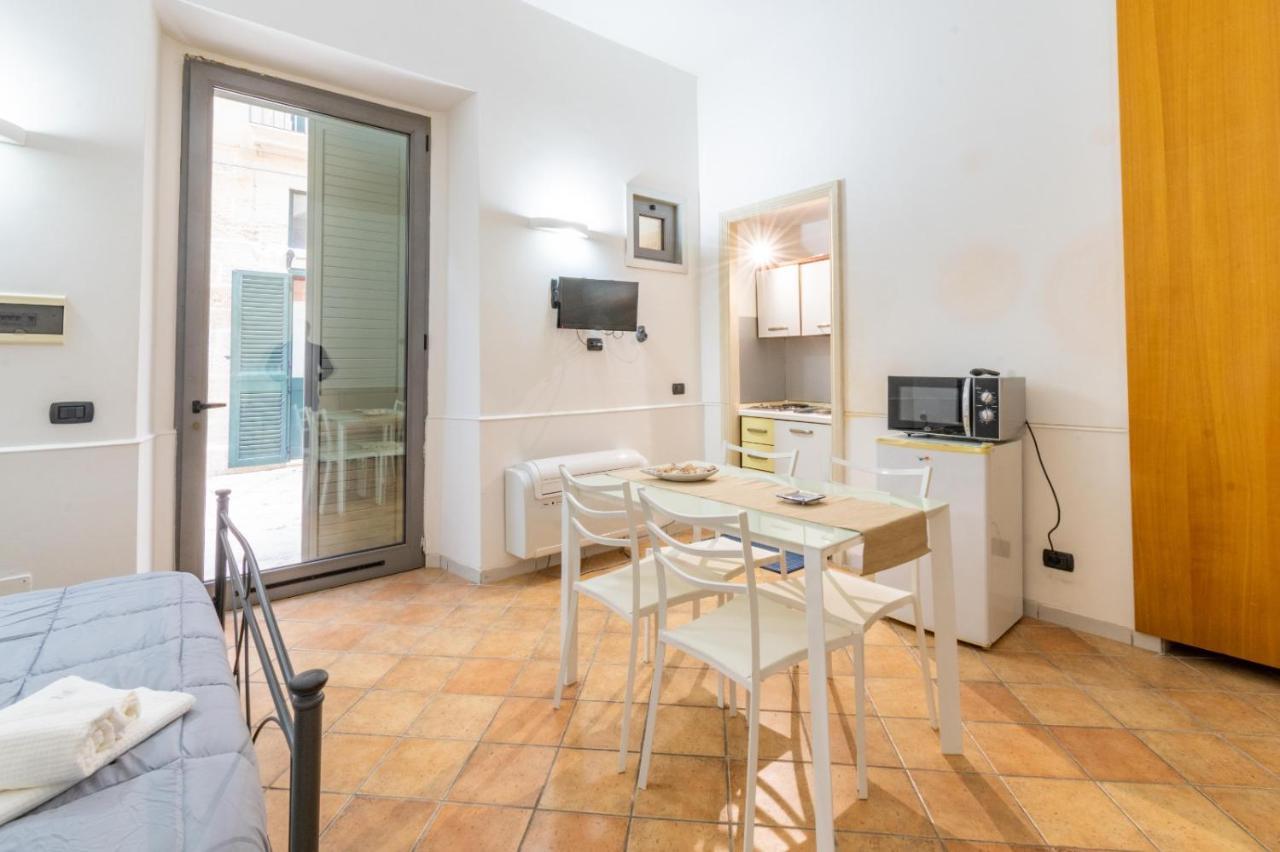 Andrea'S Hotel Lecce Ngoại thất bức ảnh