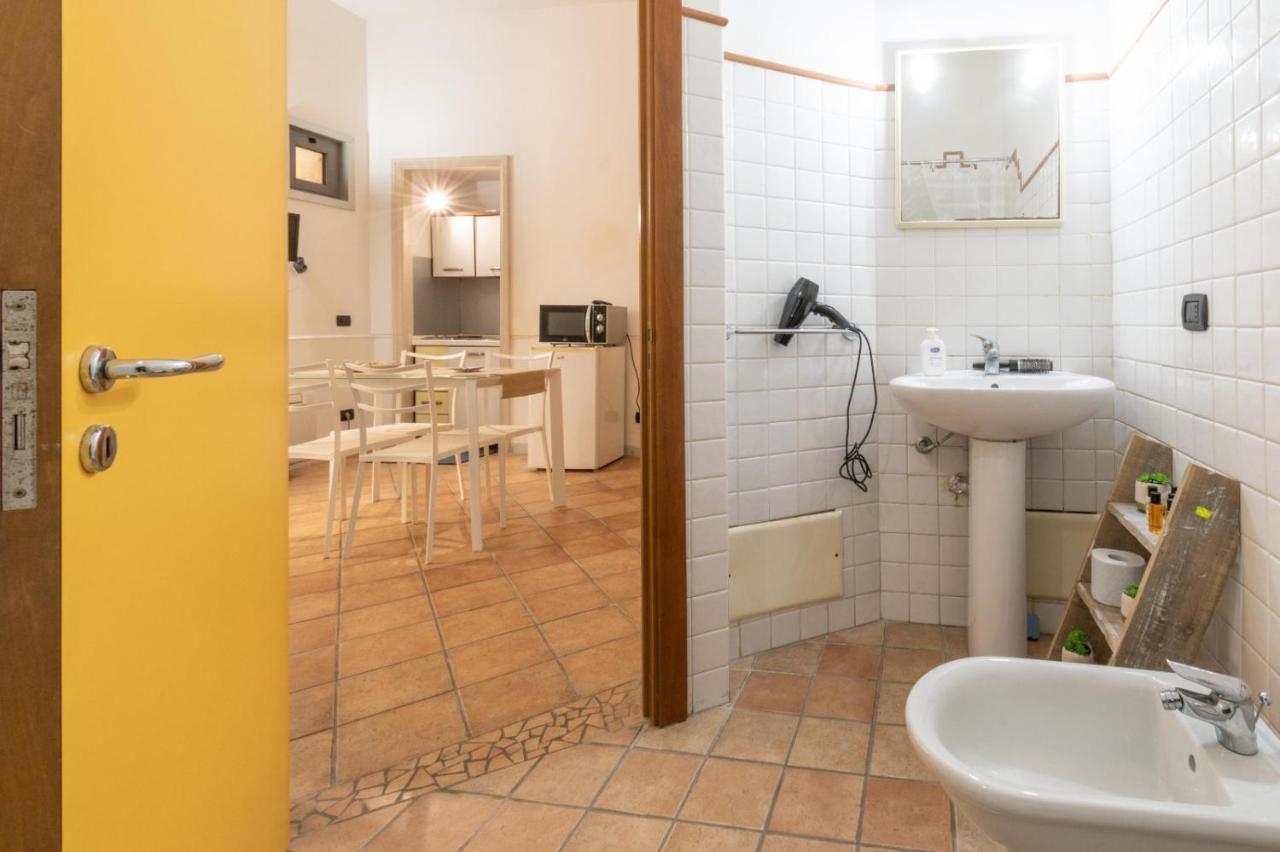 Andrea'S Hotel Lecce Ngoại thất bức ảnh